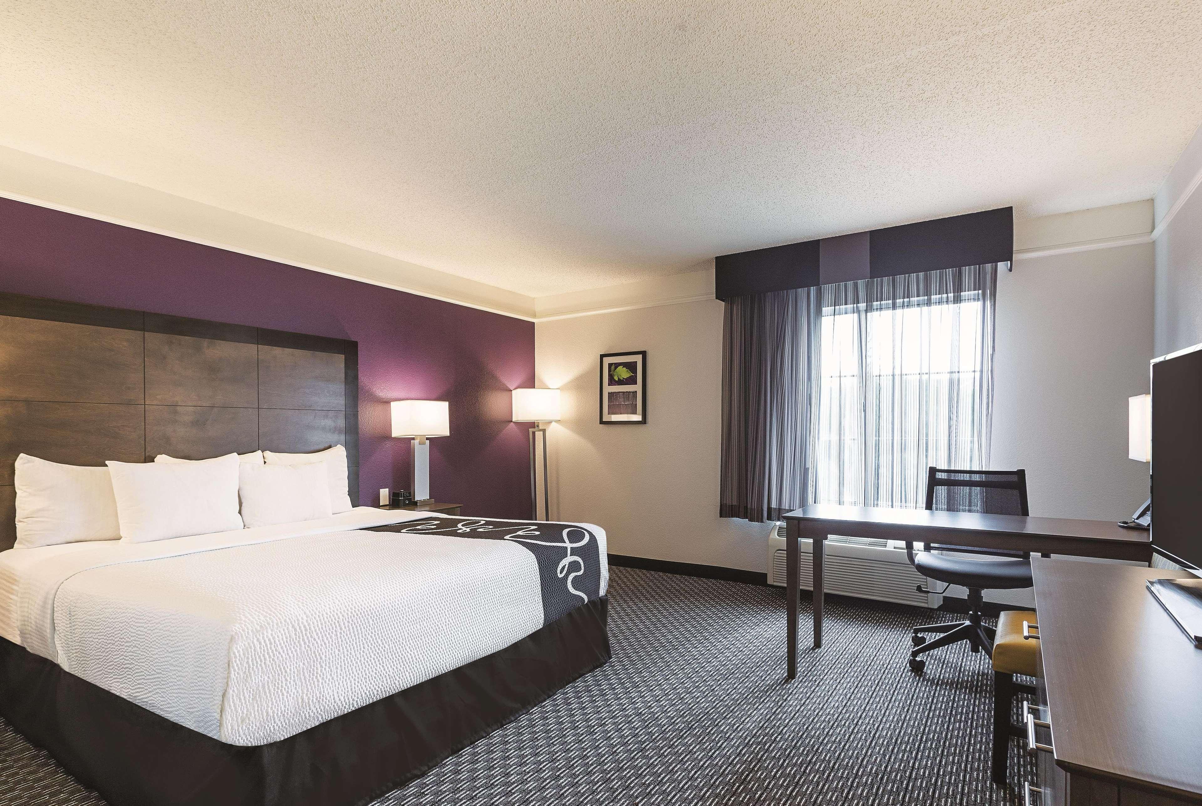 La Quinta By Wyndham Dallas Plano West Bagian luar foto
