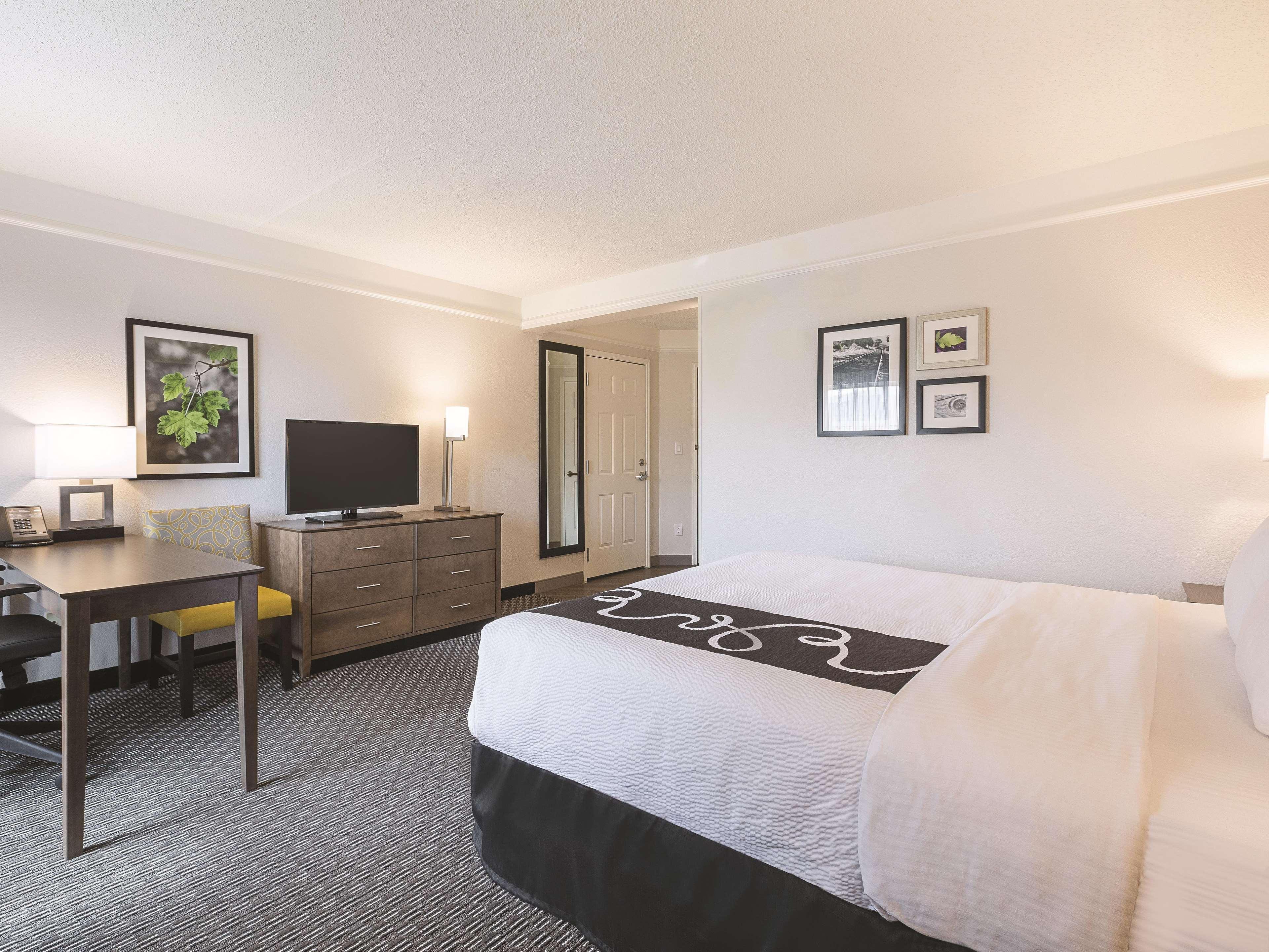 La Quinta By Wyndham Dallas Plano West Bagian luar foto