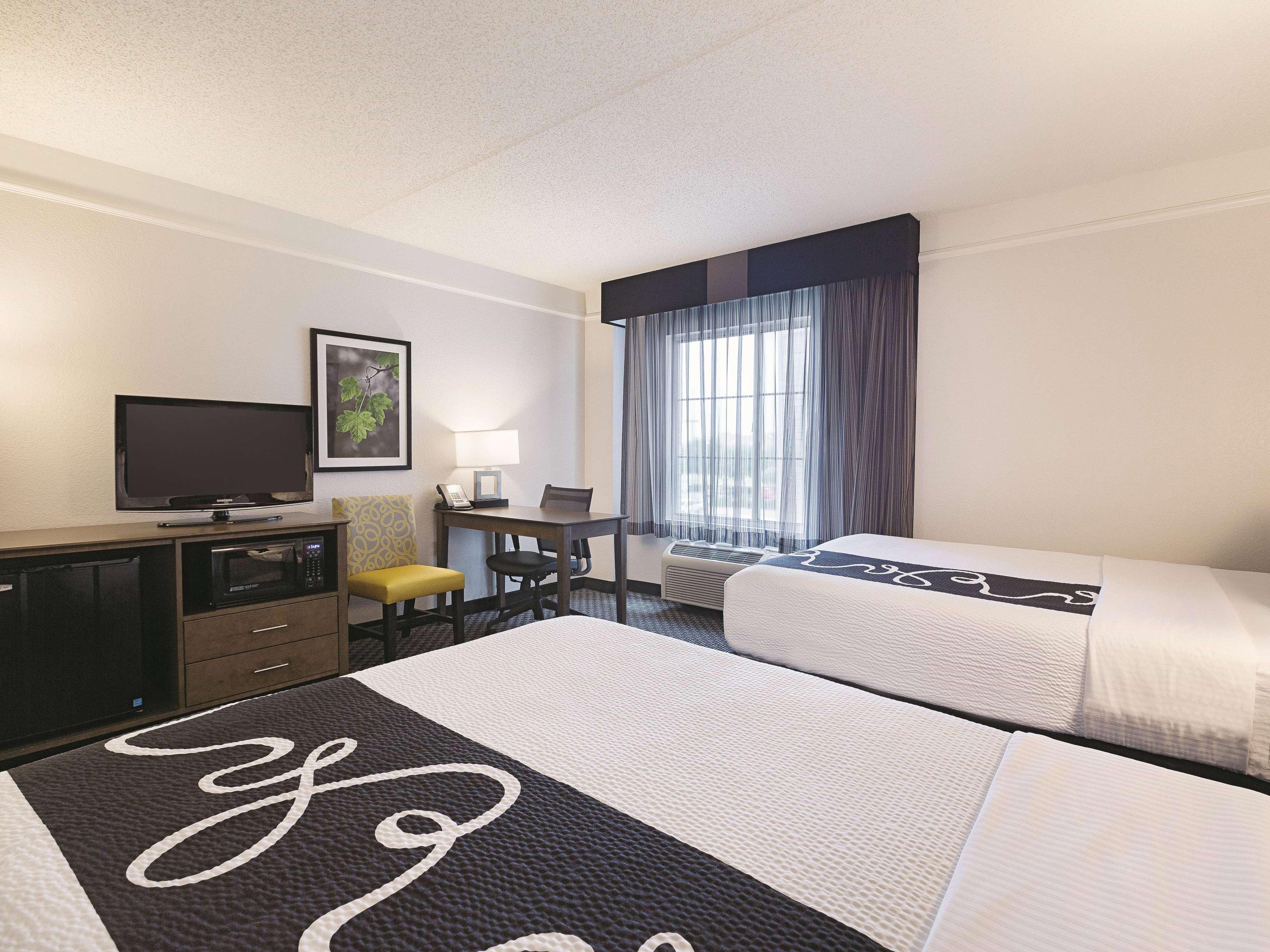 La Quinta By Wyndham Dallas Plano West Bagian luar foto