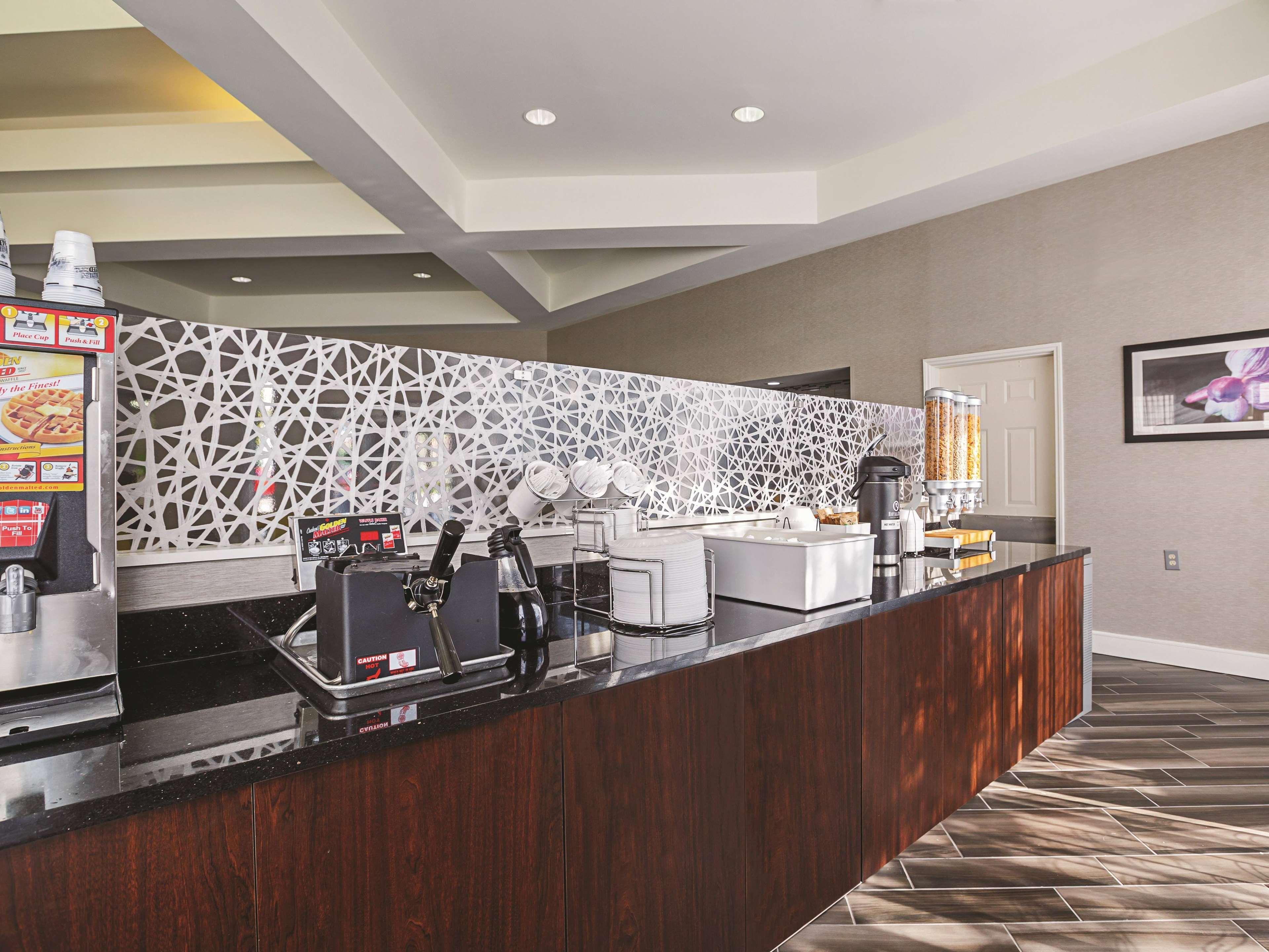 La Quinta By Wyndham Dallas Plano West Bagian luar foto