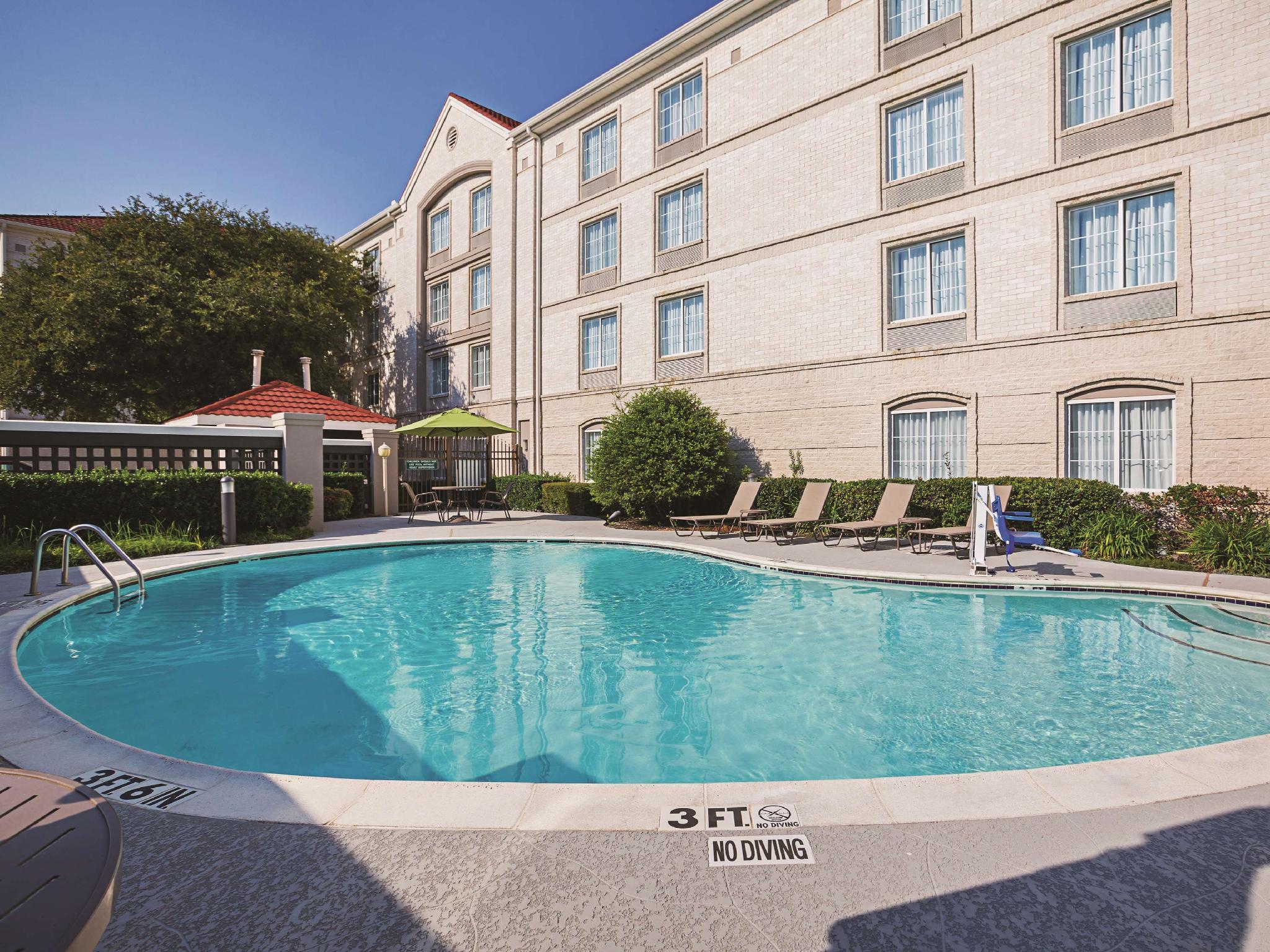 La Quinta By Wyndham Dallas Plano West Bagian luar foto