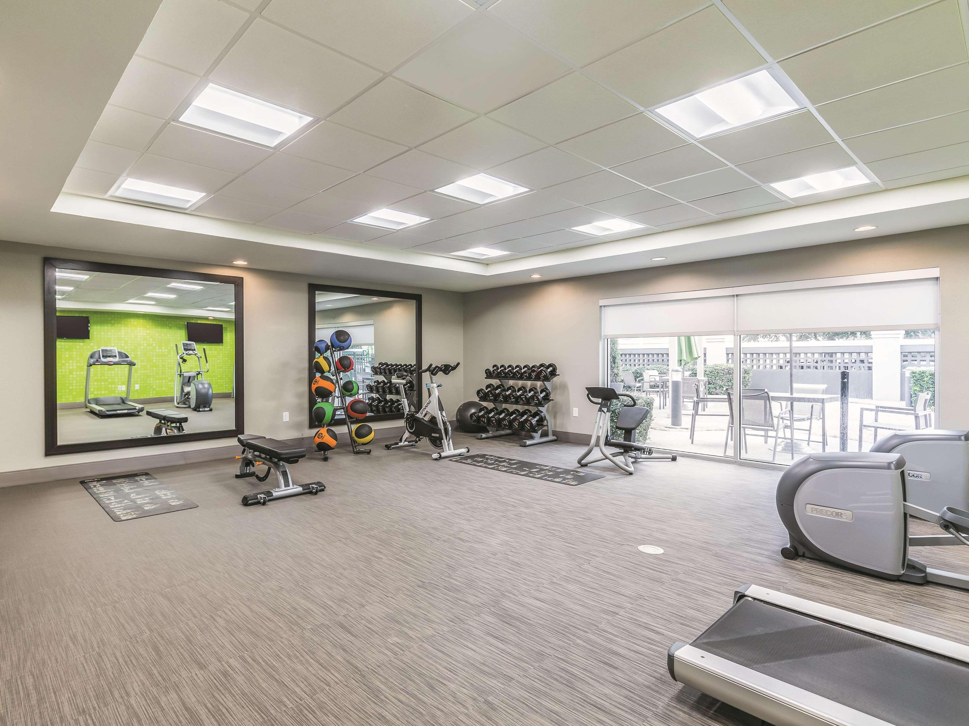 La Quinta By Wyndham Dallas Plano West Bagian luar foto