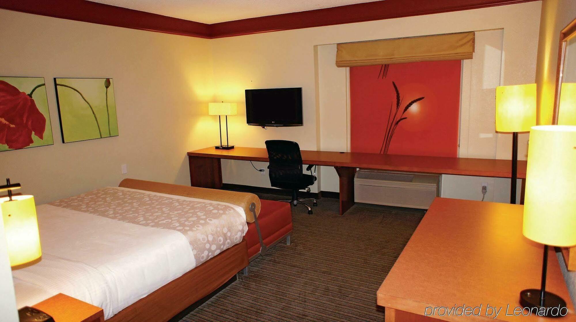La Quinta By Wyndham Dallas Plano West Bagian luar foto